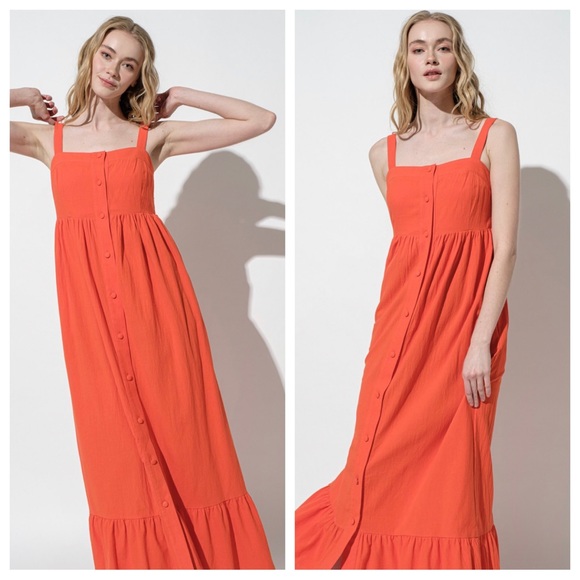 09 Boho Solid Linen Tiered Maxi Dress - Picture 3 of 3